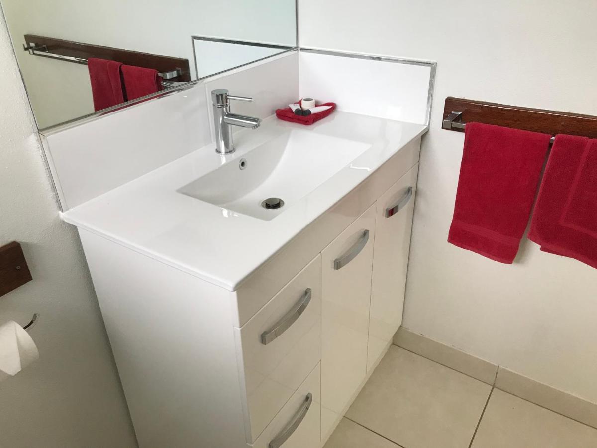 דירות בואוון Ocean Breeze Units מראה חיצוני תמונה